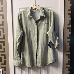 NWT Columbia Sage Green PFG Omniwick shirt